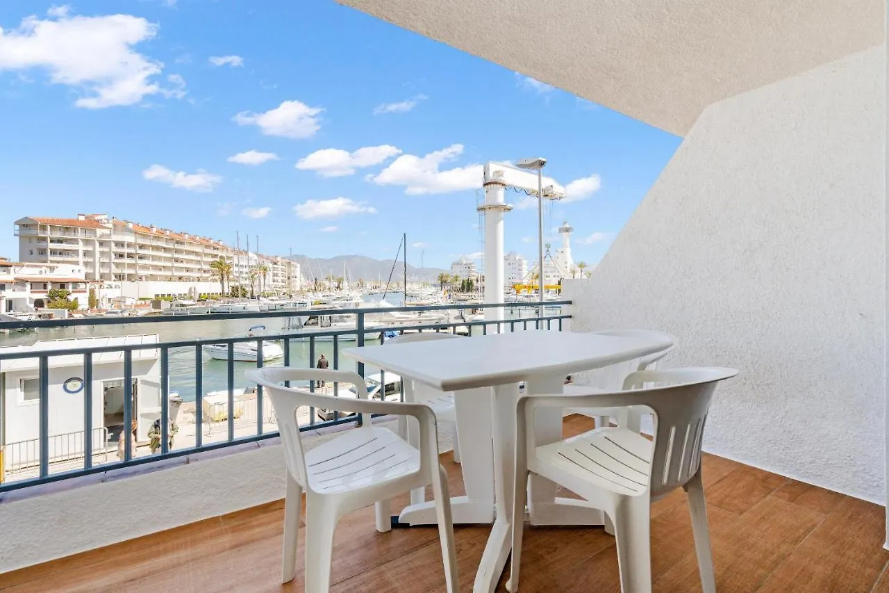 Apartment Welcs Apartamento 067 Emp En El Puerto Con Terraza Castello  D'Empuries Spain